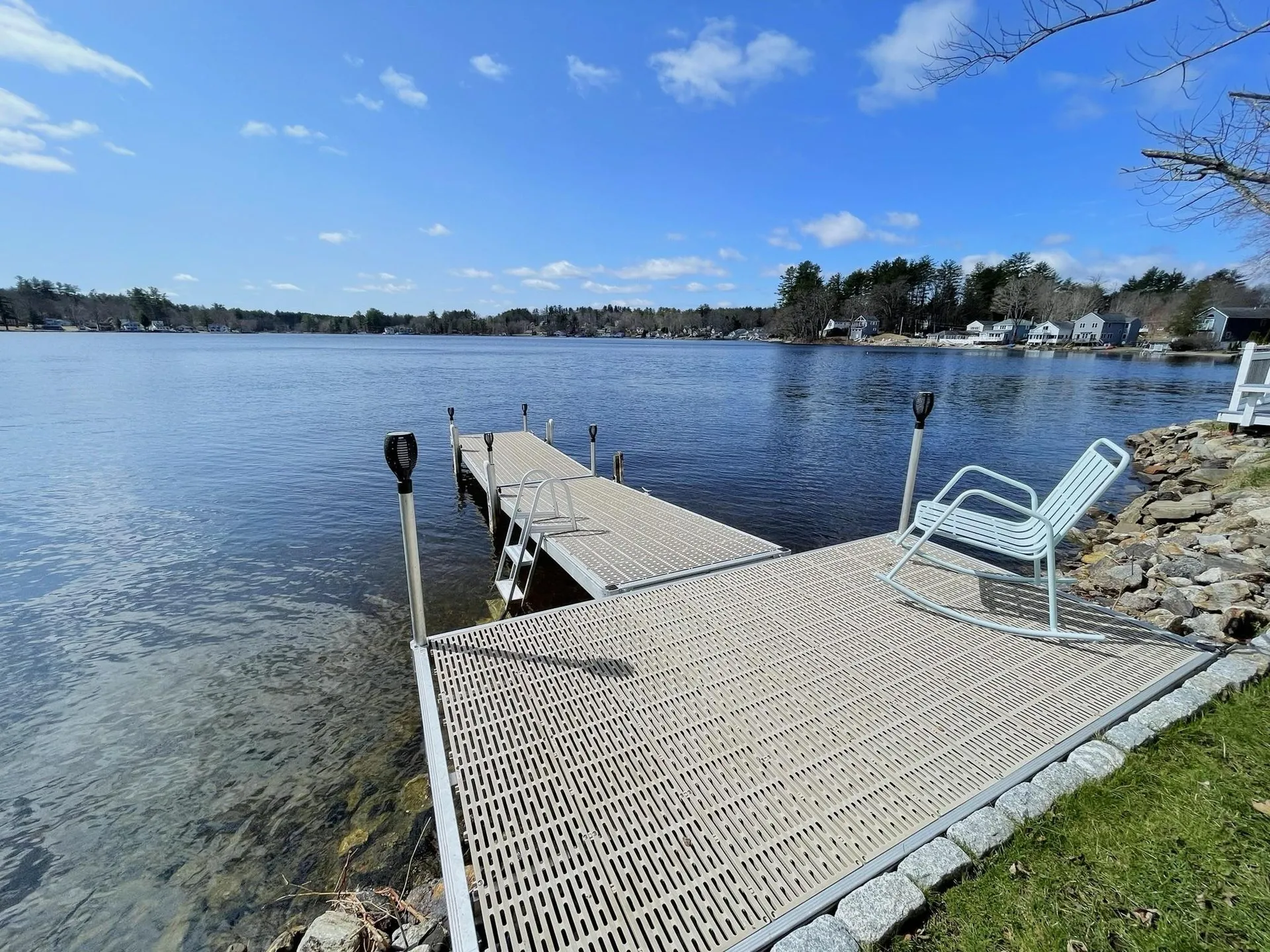 23 N Shore Road Derry NH 03038