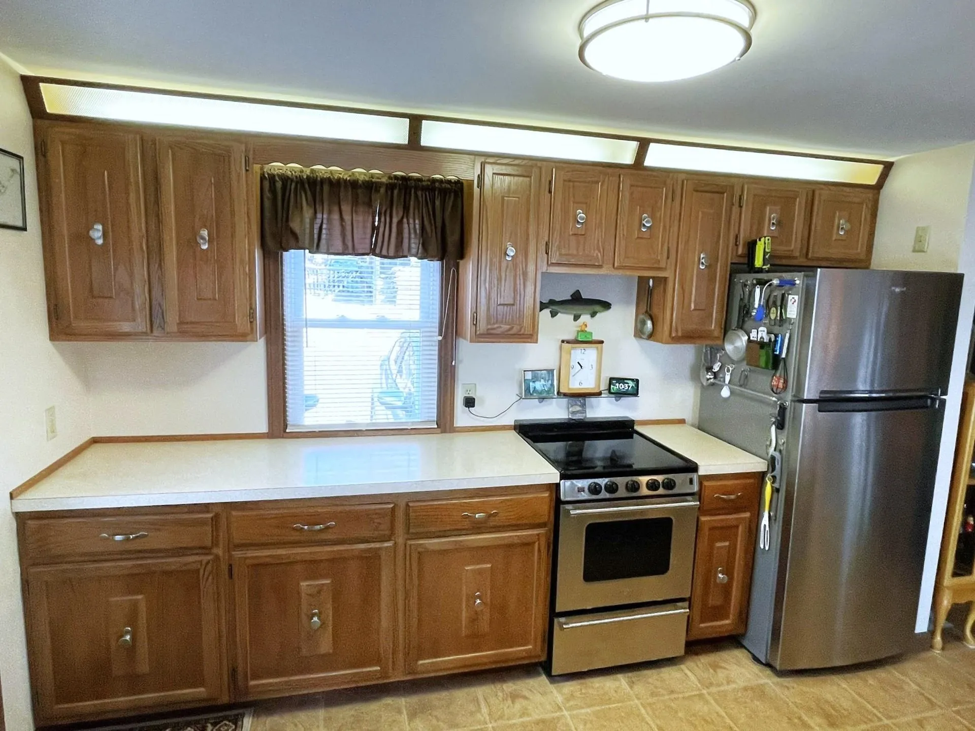 23 N Shore Road Derry NH 03038