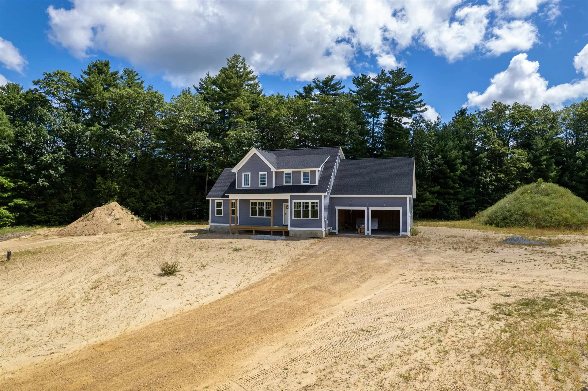 8 Stone Creek Drive Brentwood NH 03833