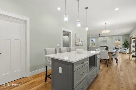 8 Stone Creek Drive Brentwood NH 03833