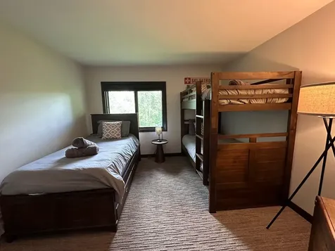 20 Jamie Lane Winhall VT 05340