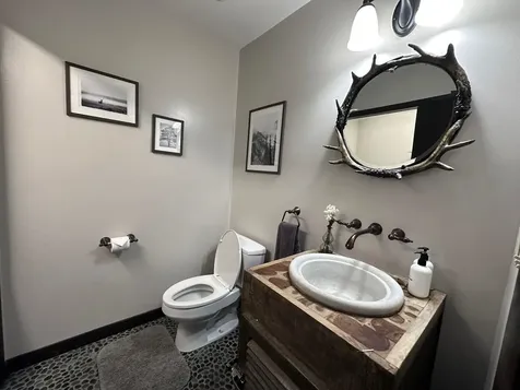 20 Jamie Lane Winhall VT 05340