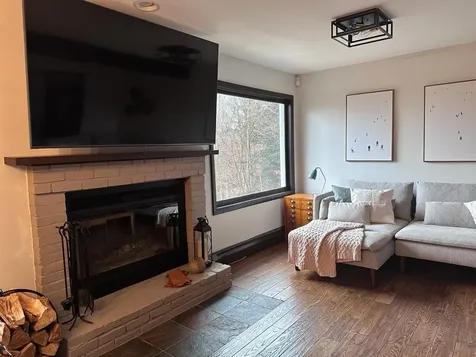20 Jamie Lane Winhall VT 05340