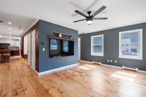 263 Colonial Drive Hartford VT 05001