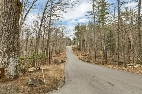 0 Pipers Point Lane Alton NH 03809