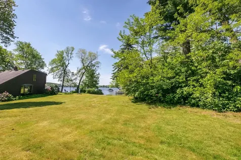 131 Kimball Road Amesbury MA 01913