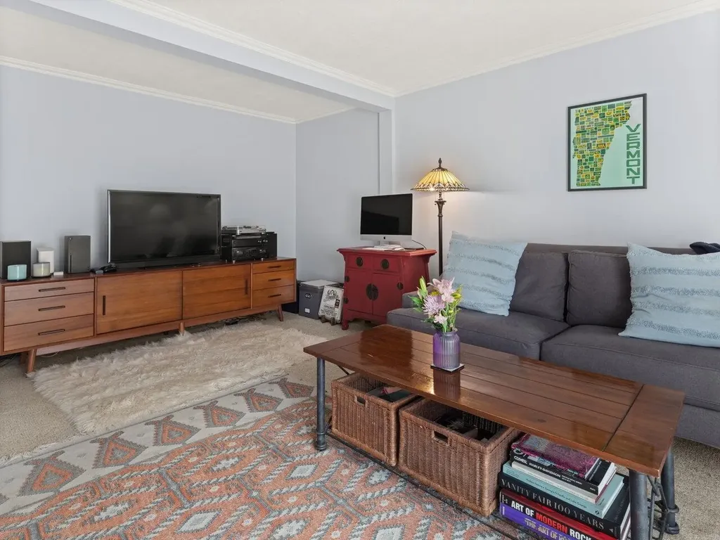 49 Chelsea Road Essex VT 05452