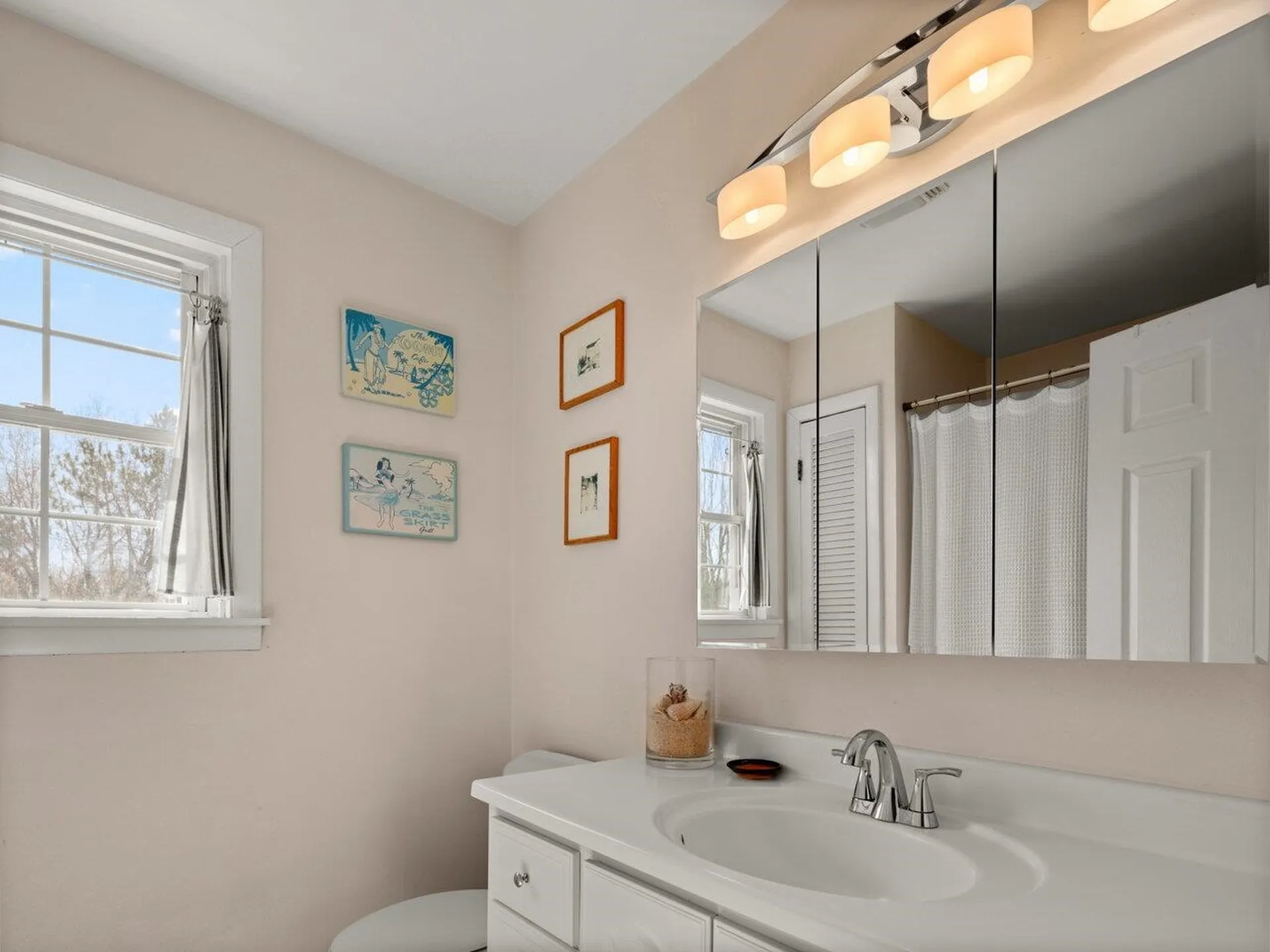 49 Chelsea Road Essex VT 05452