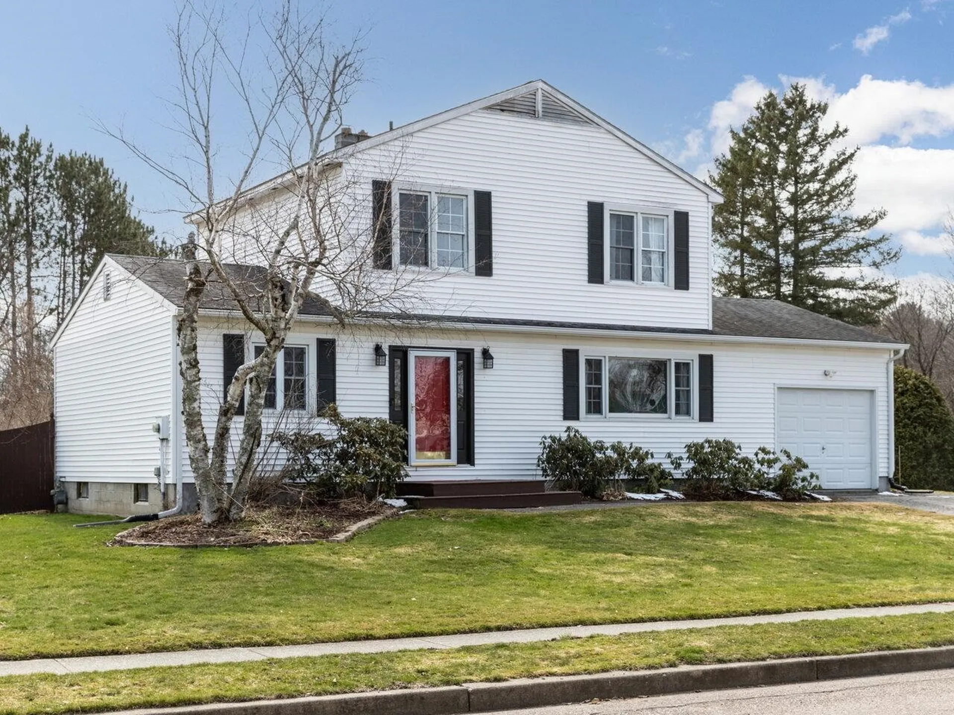 49 Chelsea Road Essex VT 05452