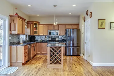 15 Frances Drive Deerfield NH 03037