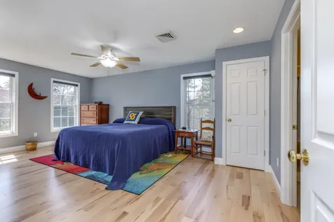 15 Frances Drive Deerfield NH 03037