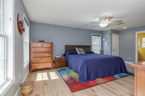 15 Frances Drive Deerfield NH 03037