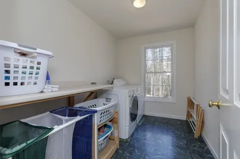 15 Frances Drive Deerfield NH 03037