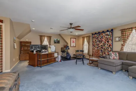 15 Frances Drive Deerfield NH 03037