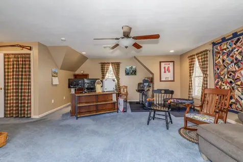 15 Frances Drive Deerfield NH 03037