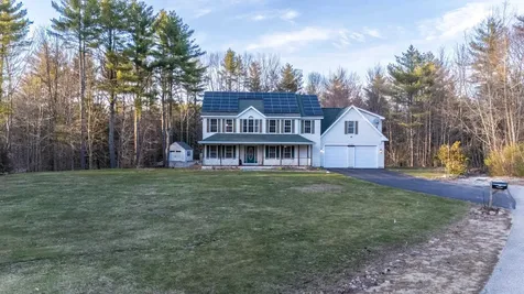 15 Frances Drive Deerfield NH 03037