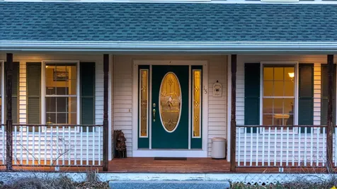 15 Frances Drive Deerfield NH 03037