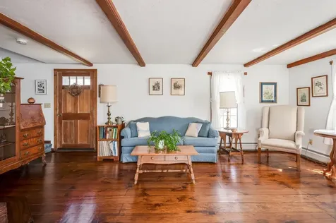 18 Littlehale Road Durham NH 03824