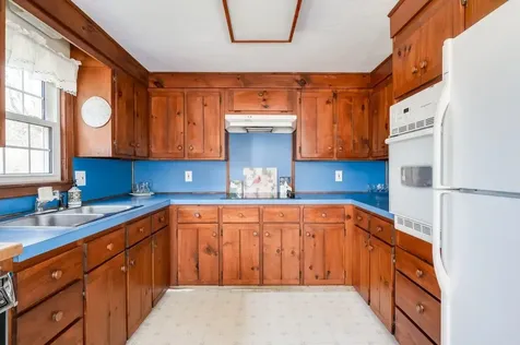 18 Littlehale Road Durham NH 03824