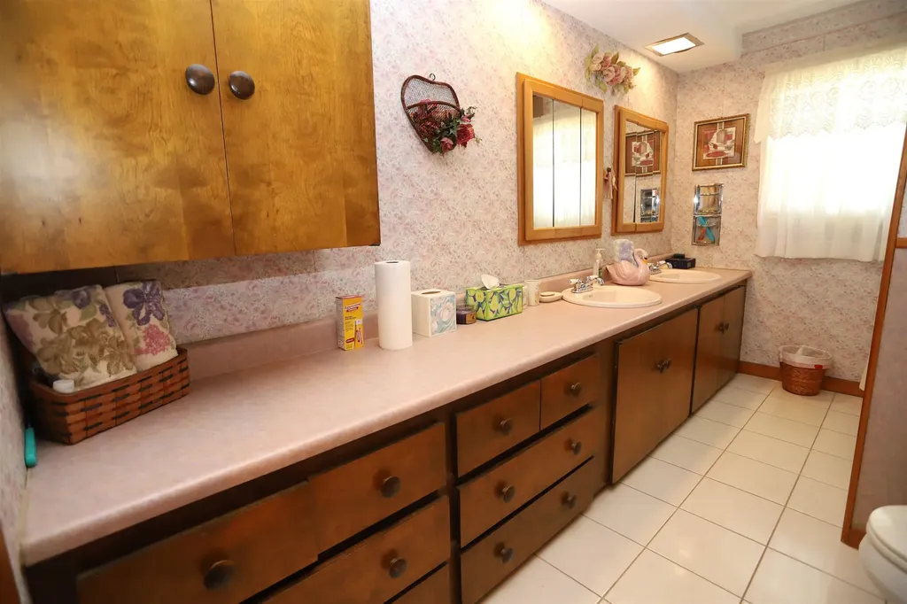 53 Mountainview Drive Derby VT 05830