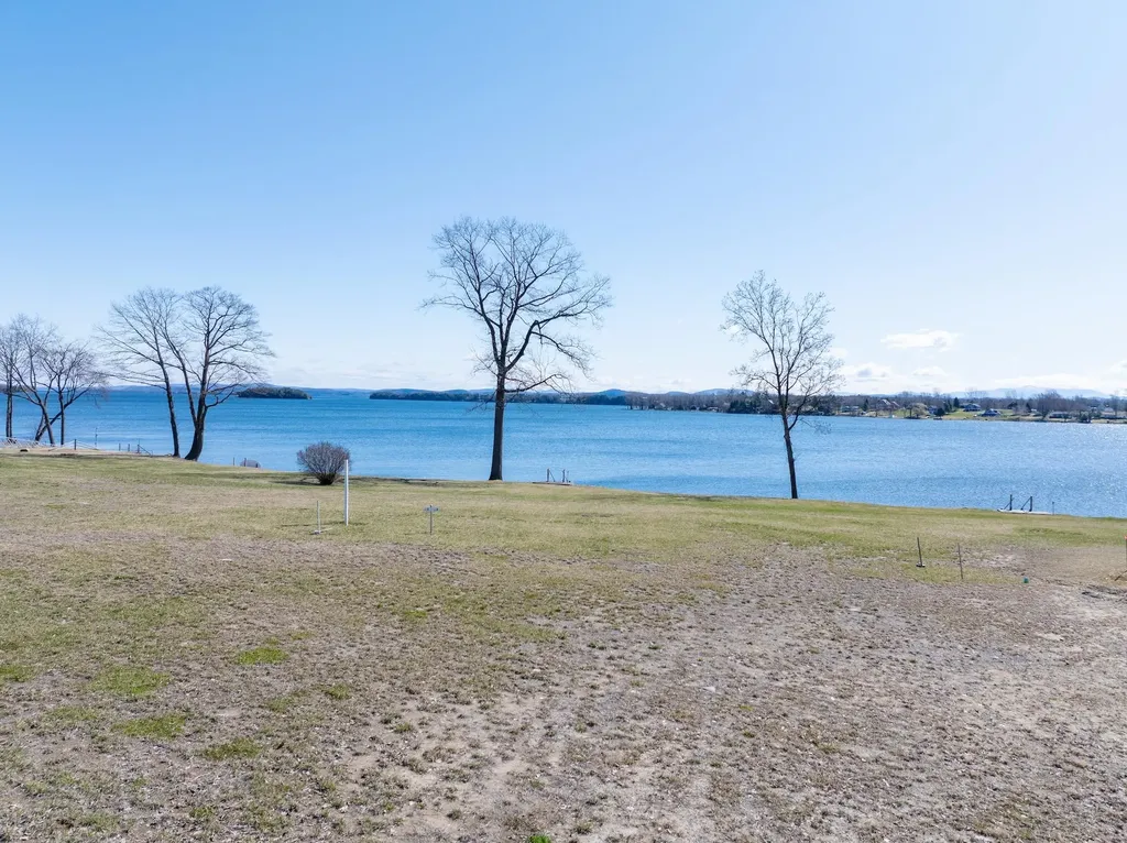 61 Phoebe Lane South Hero VT 05486