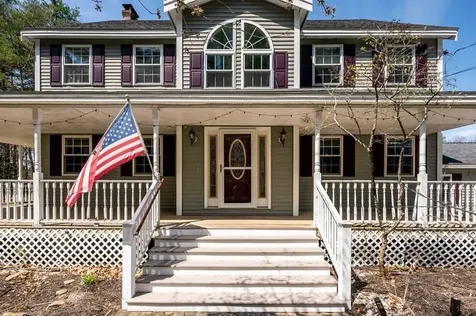31 Depot Road Epping NH 03042