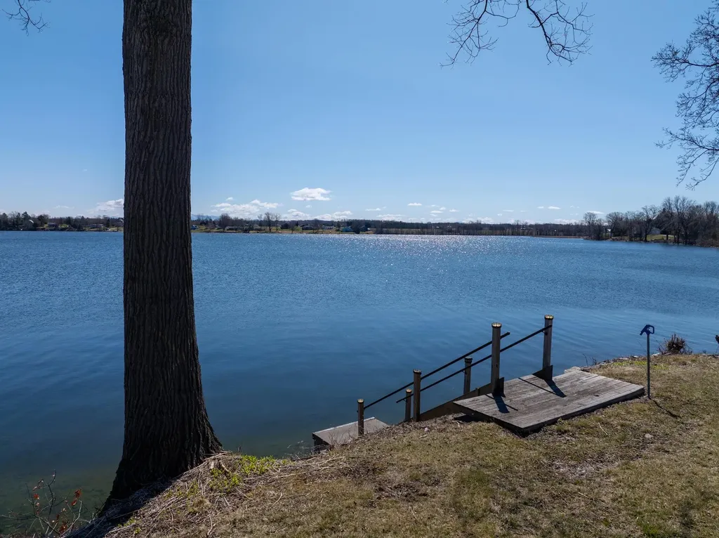 6 Rachel Way South Hero VT 05486