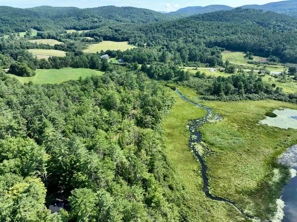 31 Post Pond Lane Lyme NH 03768