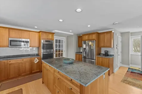 25 Pearl Bay Lane Grand Isle VT 05458