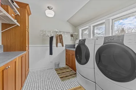 25 Pearl Bay Lane Grand Isle VT 05458