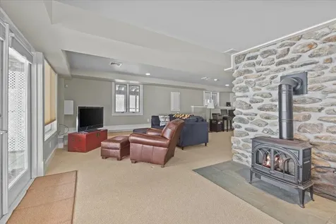 25 Pearl Bay Lane Grand Isle VT 05458