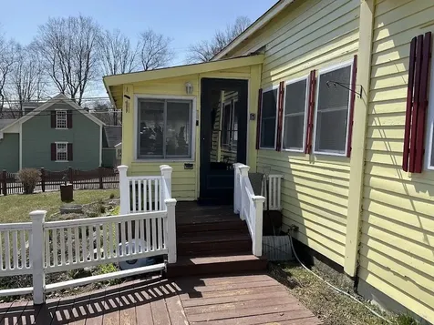 2 Taft Road Swanzey NH 03446