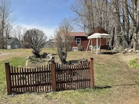 2 Taft Road Swanzey NH 03446