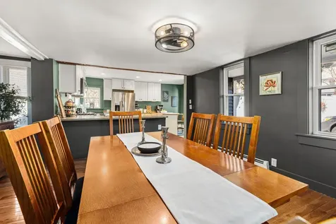 12 Hall Place Exeter NH 03833