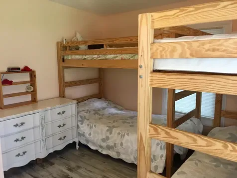 6 Ash Street Hampton NH 03842