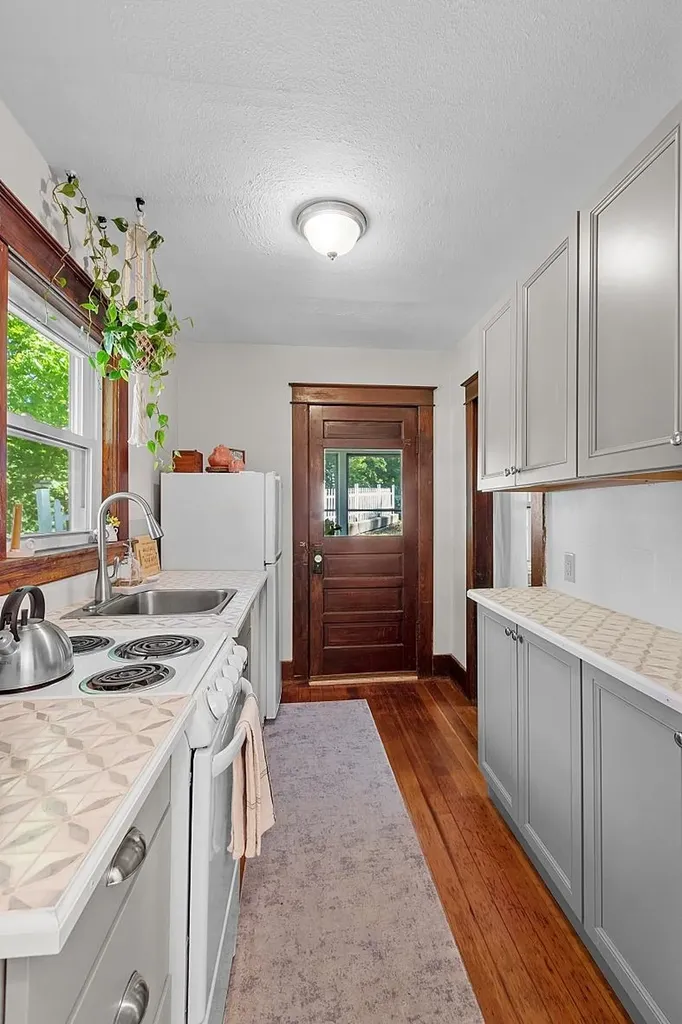 148 Nartoff Road Hollis NH 03049