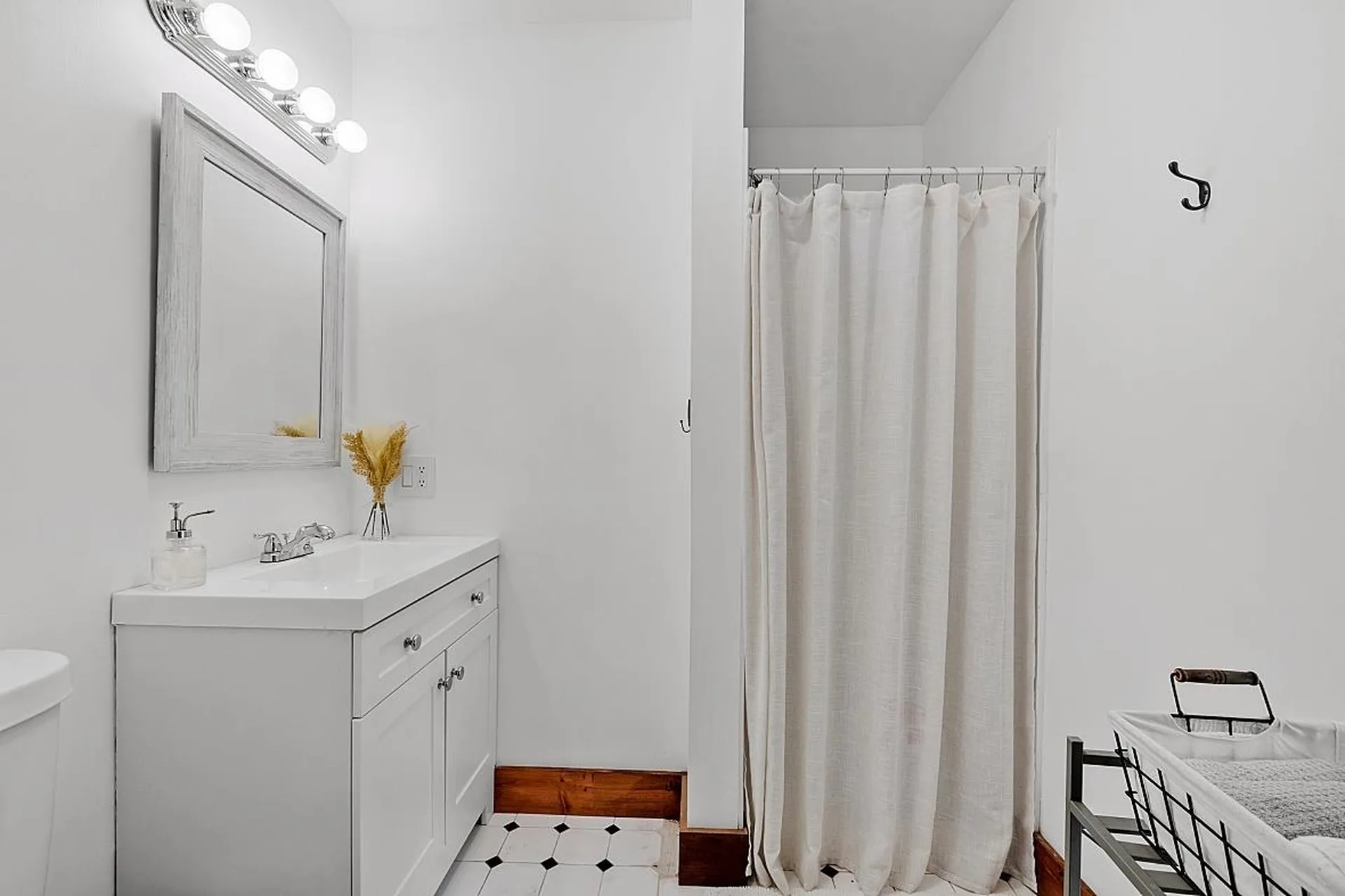 148 Nartoff Road Hollis NH 03049