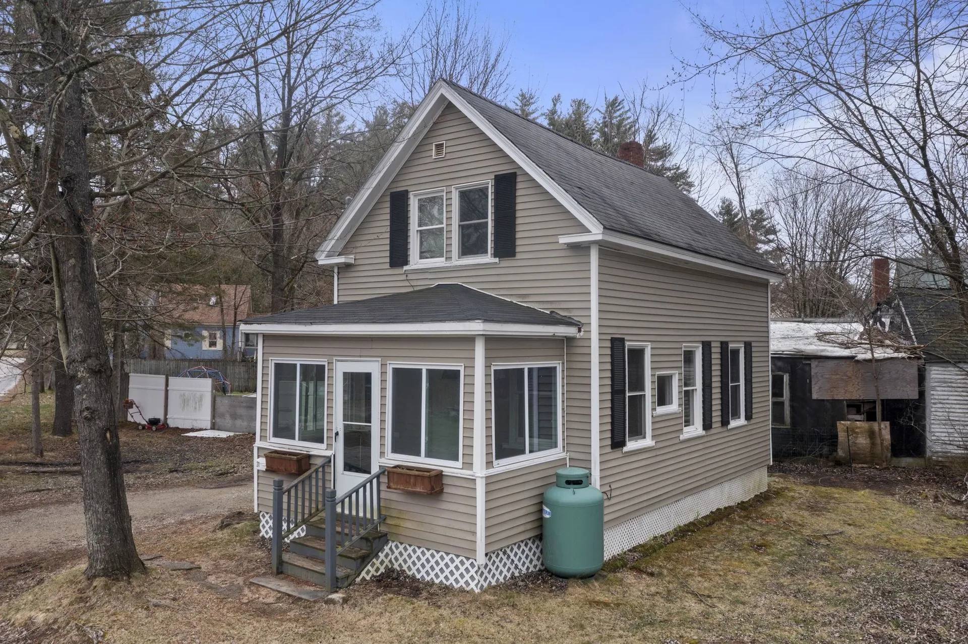 31 Mechanic Street Farmington NH 03835