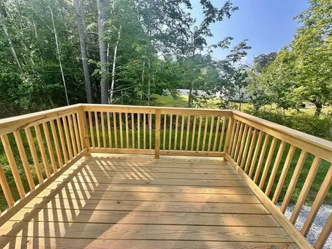 10d Wentworth Lane Barrington NH 03825