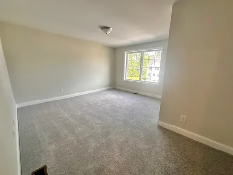 10d Wentworth Lane Barrington NH 03825