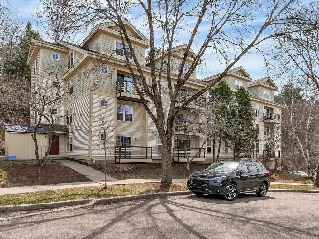 253 Hildred Drive Burlington VT 05401
