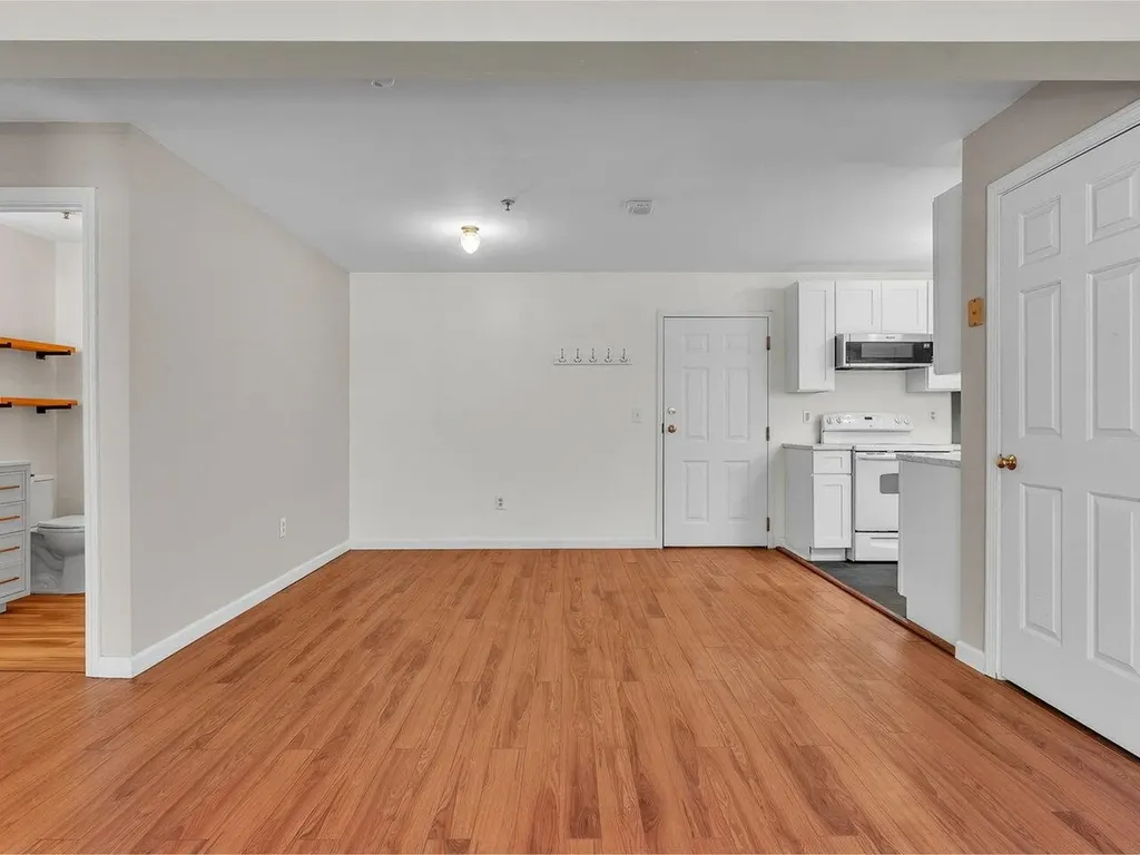 253 Hildred Drive Burlington VT 05401