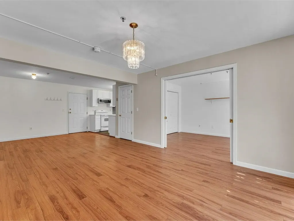 253 Hildred Drive Burlington VT 05401