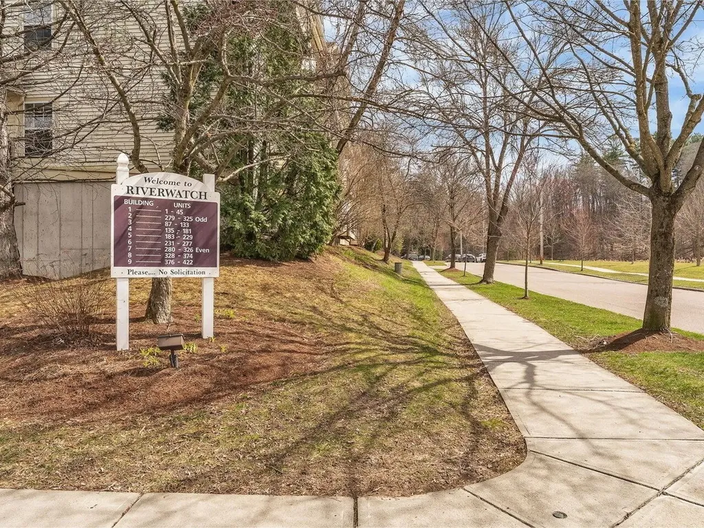 253 Hildred Drive Burlington VT 05401