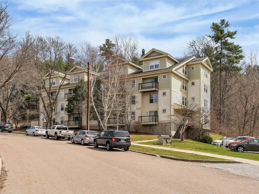 253 Hildred Drive Burlington VT 05401
