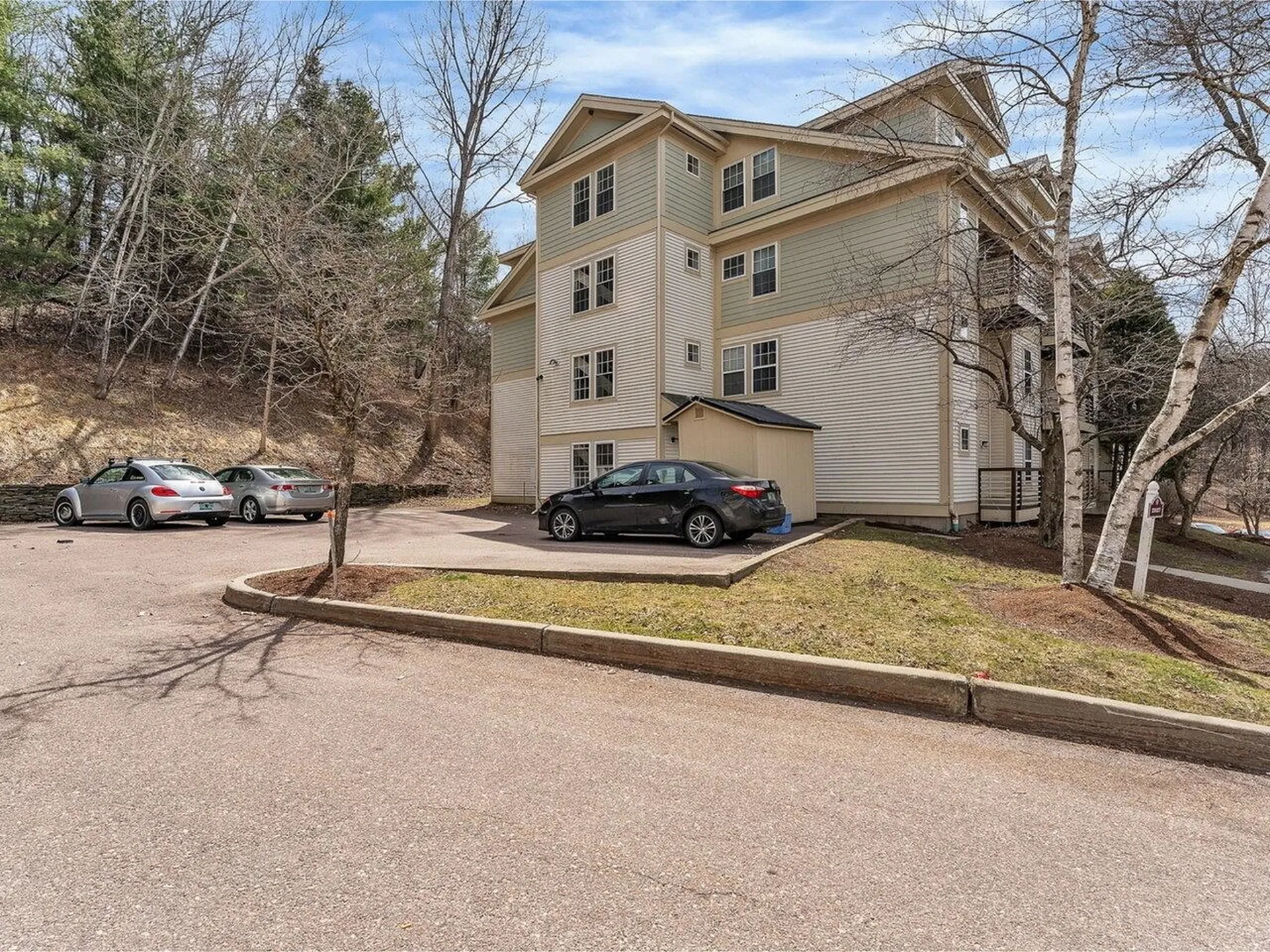 253 Hildred Drive Burlington VT 05401