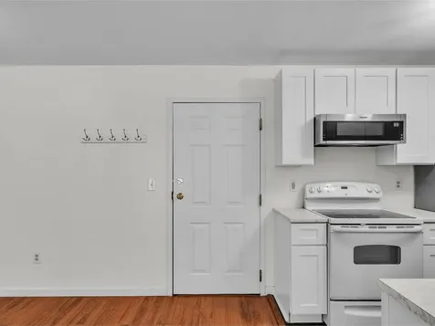253 Hildred Drive Burlington VT 05401