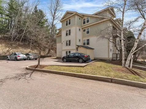 253 Hildred Drive Burlington VT 05401