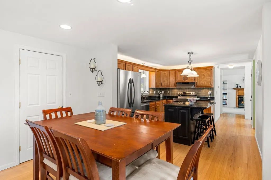29 Greenwich Road Litchfield NH 03052