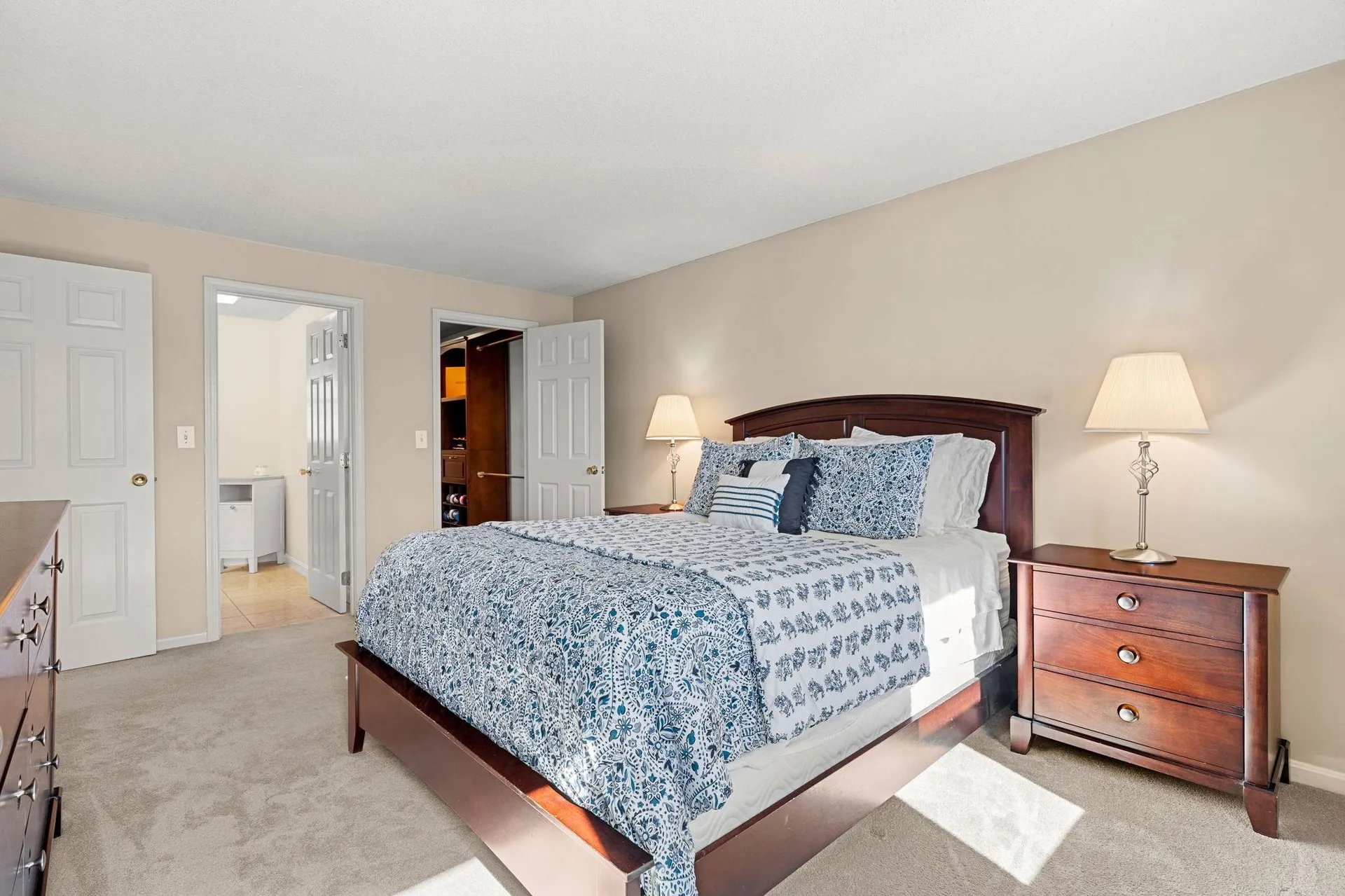 29 Greenwich Road Litchfield NH 03052